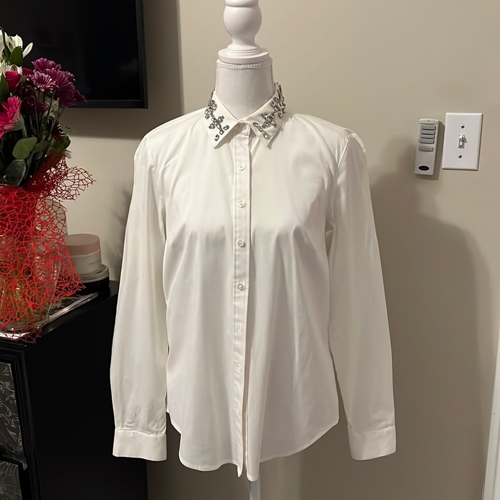 White button down shirt.